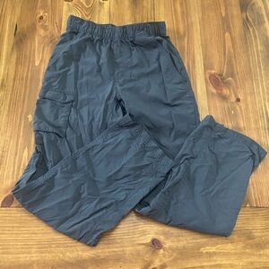 Columbia kids Dark Gray Cargo Pants omni shade sun protection